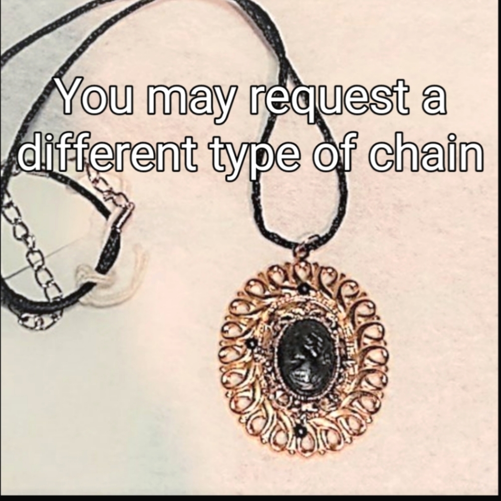 Black Right-Faced Victorian Style Cameo Pendant + FREE Ring - Picture 8 of 16